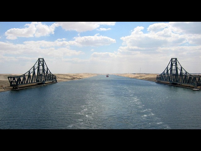 El-Ferdan Double Swing Railway Bridge — World's Longest